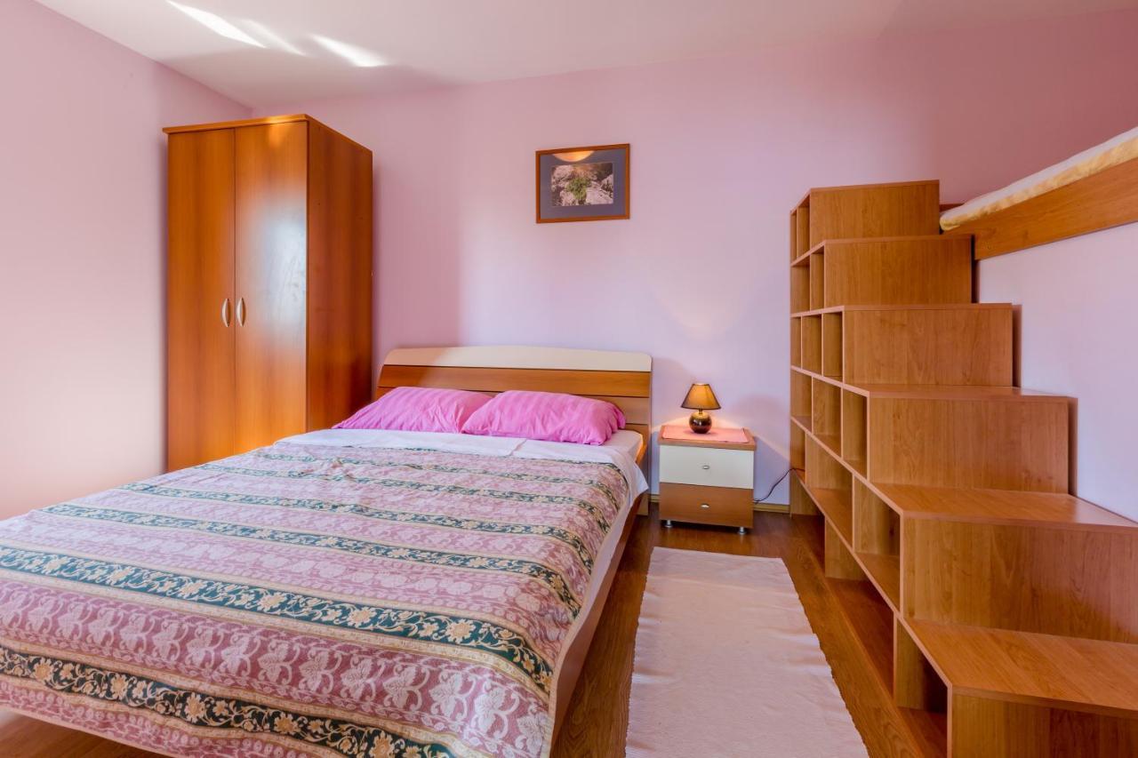 Apartmani Rino Dramalj Exterior foto