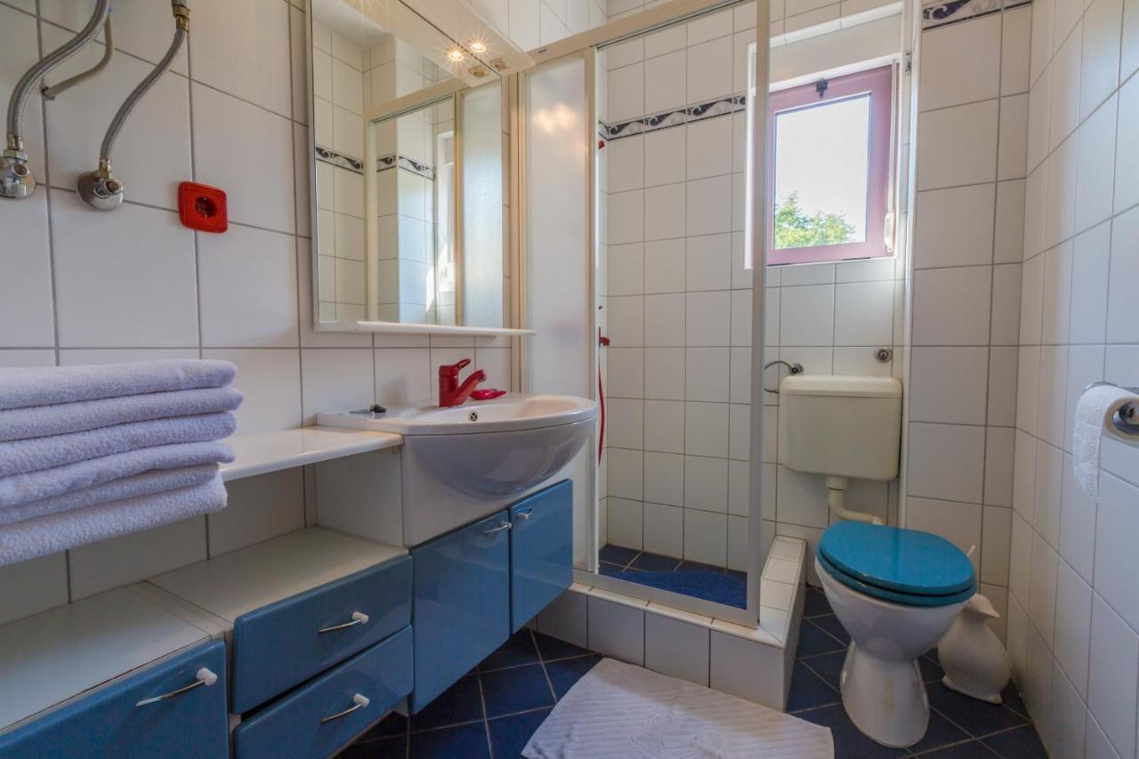 Apartmani Rino Dramalj Exterior foto