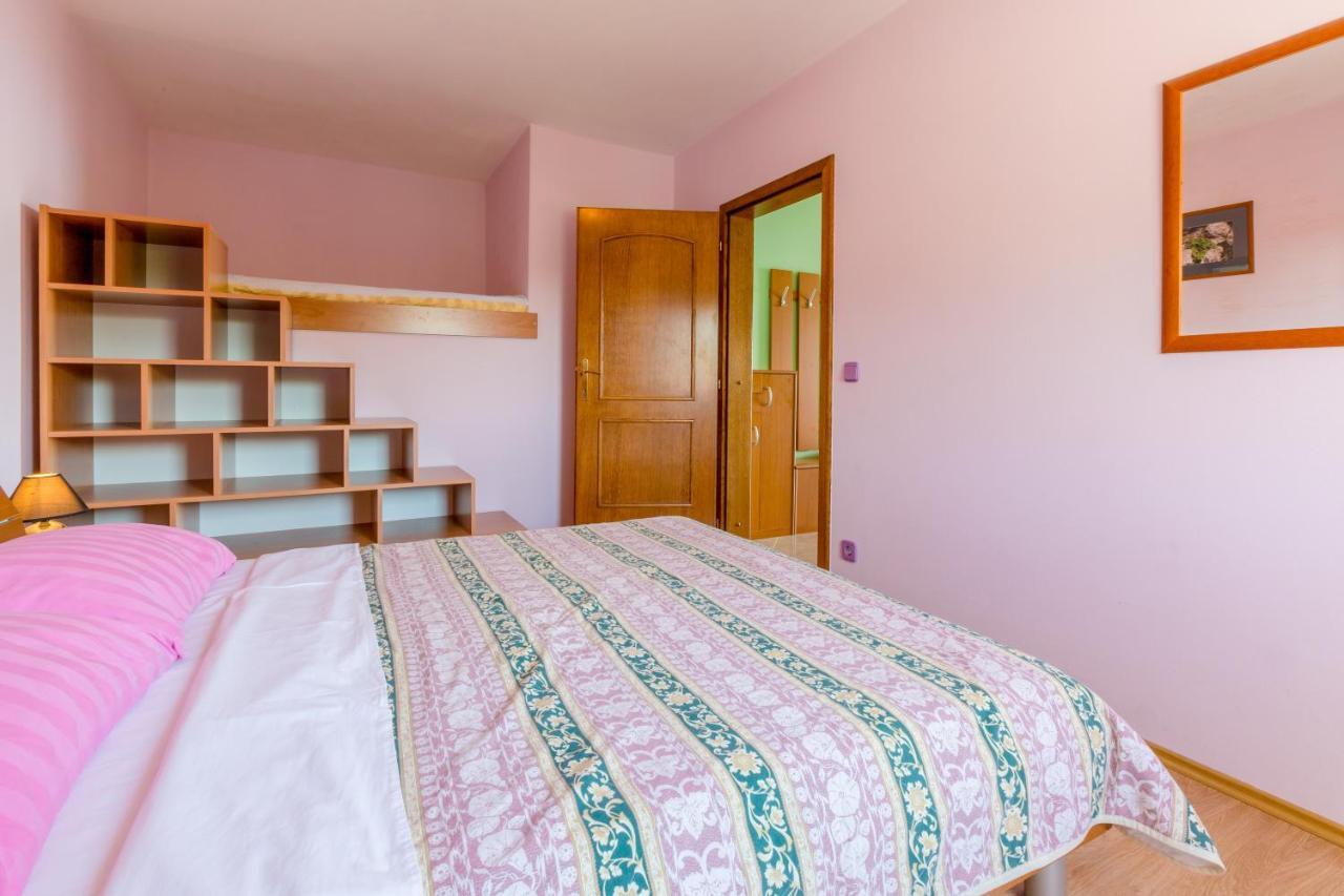 Apartmani Rino Dramalj Exterior foto